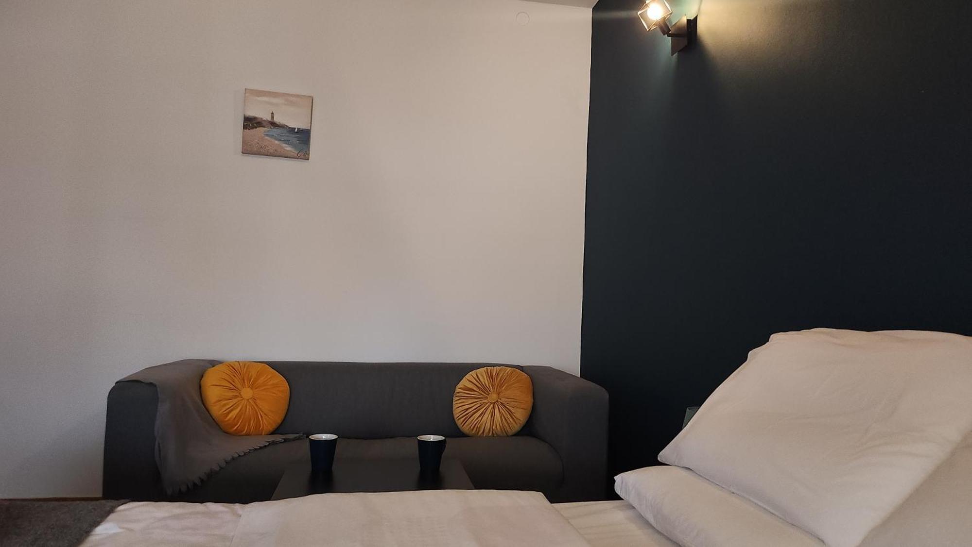 Ionias Cozy By Zain Athens