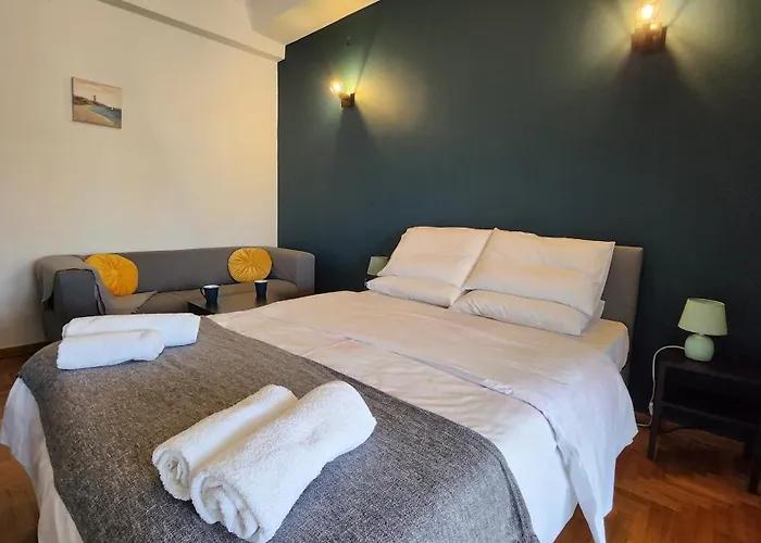 Ionias Cozy Studio By Zain